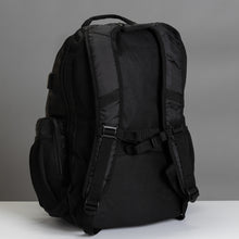 Load image into Gallery viewer, LEED'S RAINIER 17" BACKPACK
